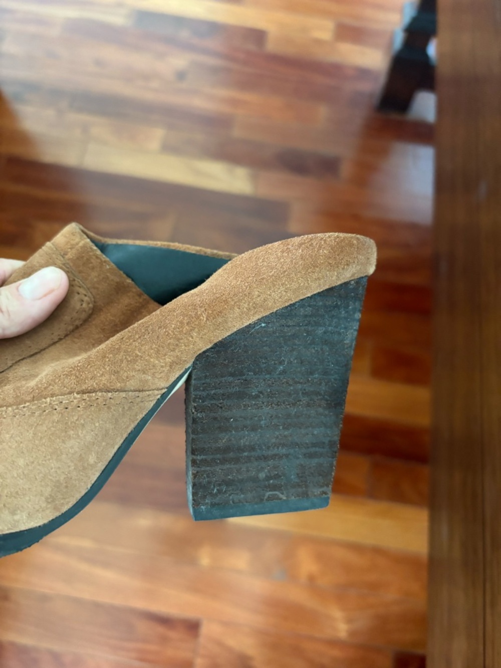 Donald Pliner/8/ suede brown mules with tapered toe 2 1/2 inch heel - Picture 3 of 4